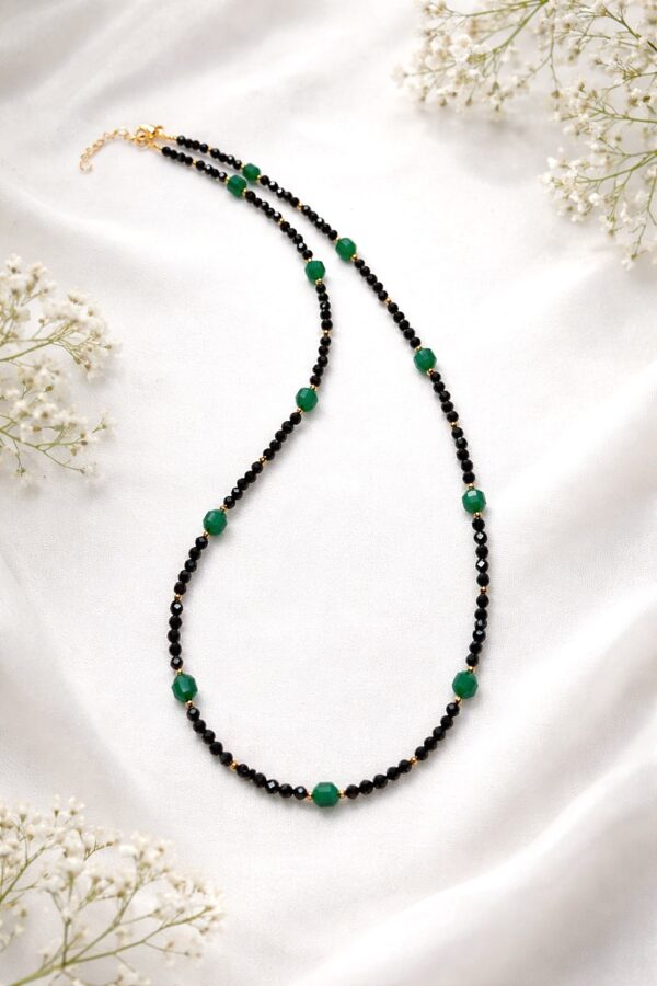 Naszyjnik z czarnym turmalinem i zielonym agatem